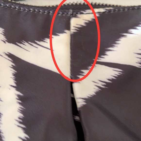 Vince Camuto bag - Picture 12 of 13